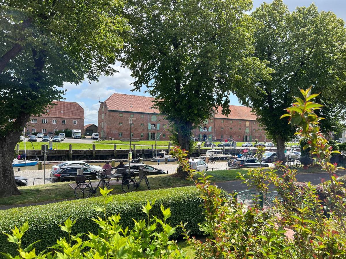 Hafenpanorama Tönning Exterior foto